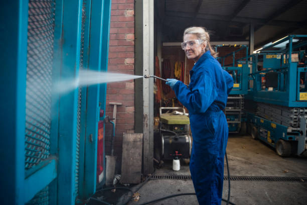Best Sign and Awning Cleaning  in Lan, MI